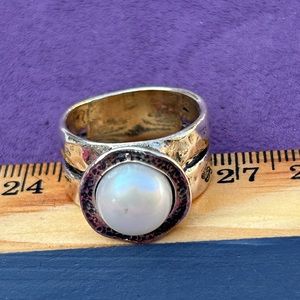 Grace and Heart Luster Pearl Ring